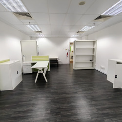 Burlington Square (D7), Office #561183911